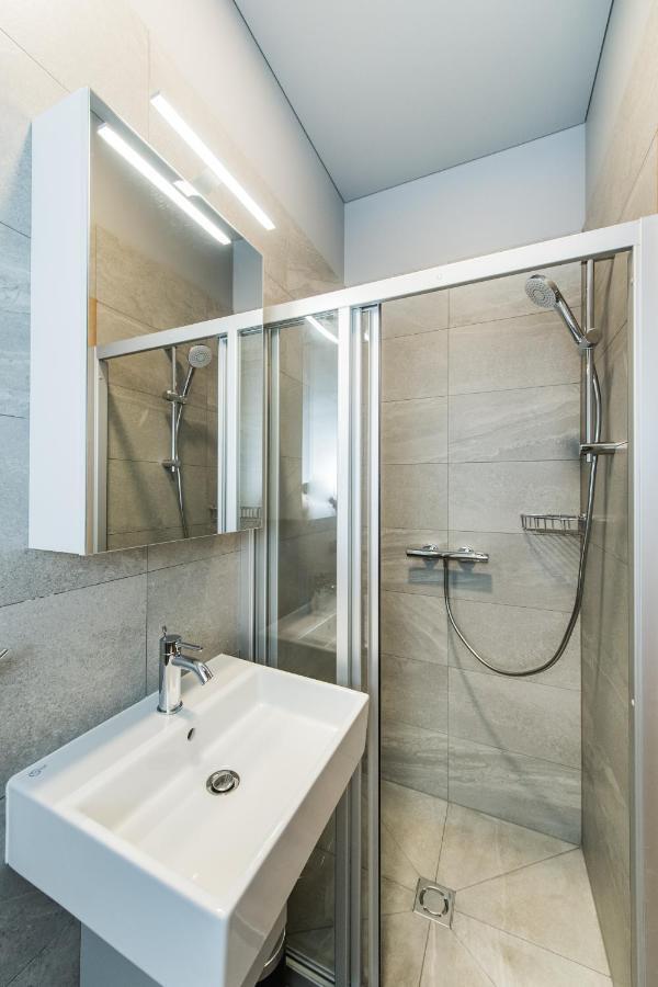 River City Apartments No 3 By Urban Rent Kaunas Ngoại thất bức ảnh